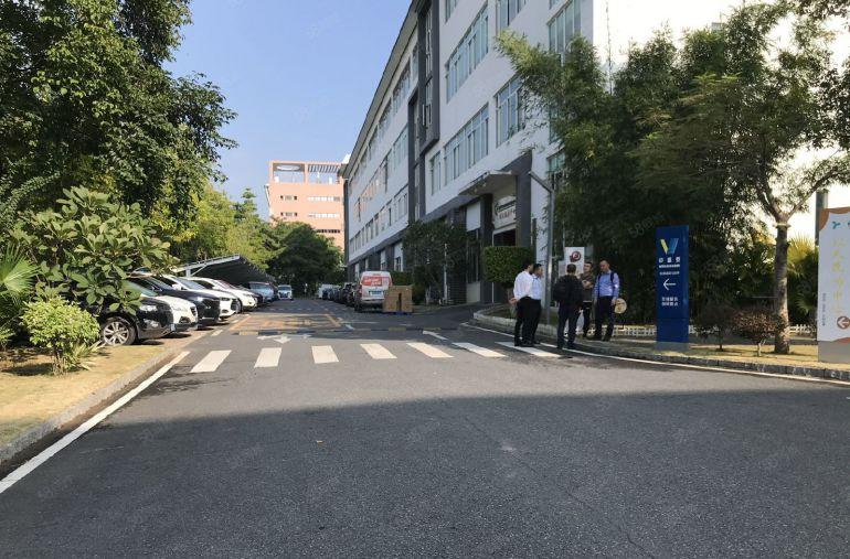 虎门龙眼精装修2000平米办公室电商仓库厂房出租无转让费