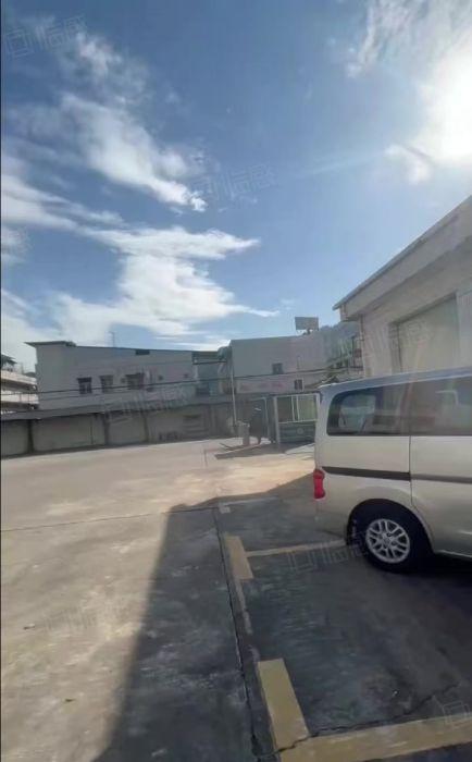 长安90000平方大型工业园厂房低价招租，可分租