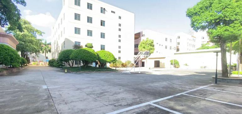 常平原房东独院厂房自带喷油环评和设备适合家具五金注塑等等