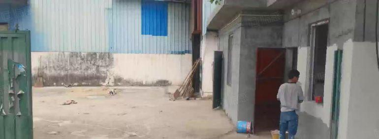 厚街镇新出原房东独院铁皮房以翻新地面租价16块