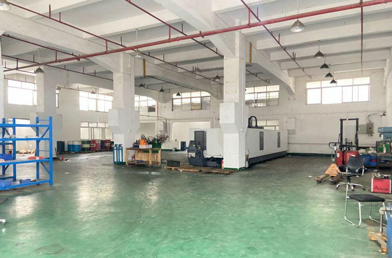 厚街新出原房东一楼1100平方低价出租高度6米带牛角现成水电