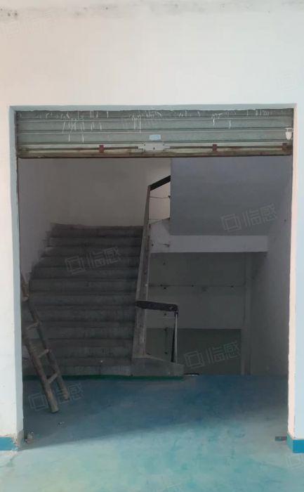 宝屯大马路旁500平带2卫生间2吨货梯