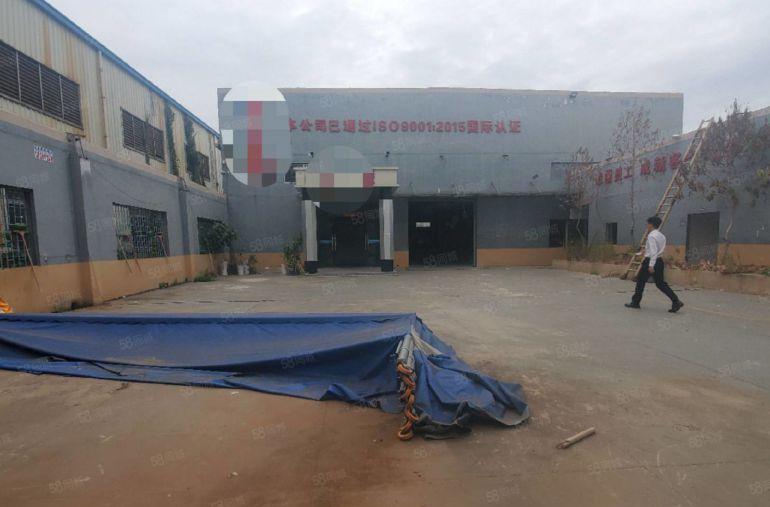 塘厦独门独院厂房2200平 现成精装办公室