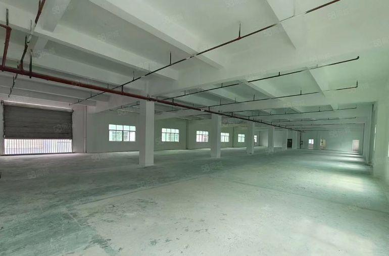 凤岗雁田国企厂房独门独院5500平方厂房3层空地大无分摊出租