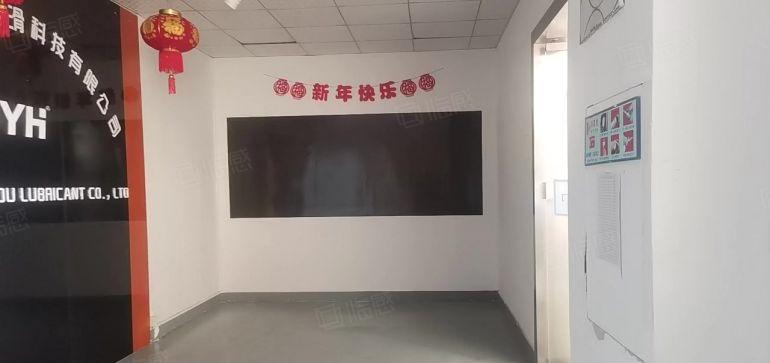 凤岗房东直租空地大外环高速出口主干道旁带装修可办环评5000