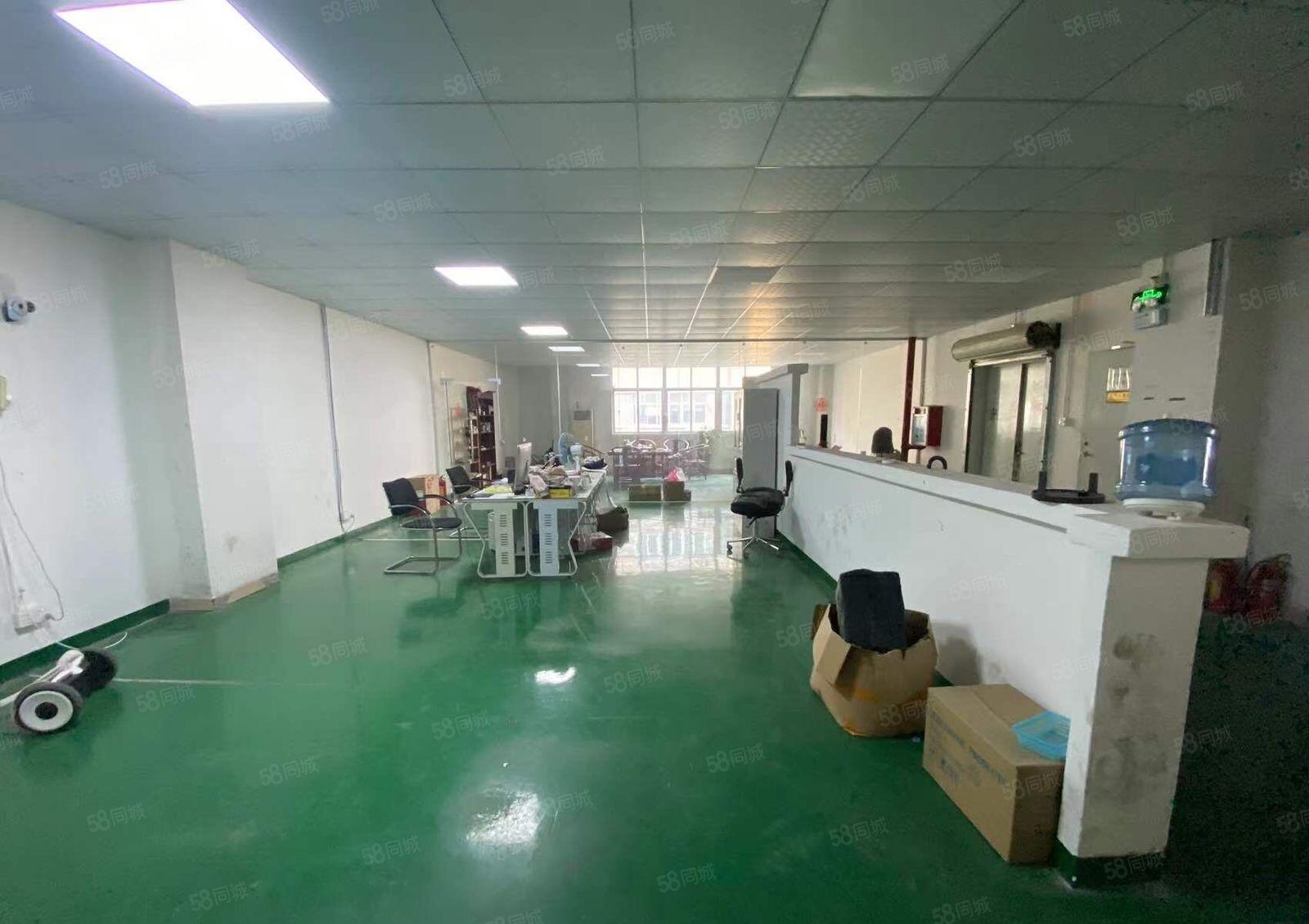 凤岗雁田布心新出楼上1000平方，现成豪华装修.