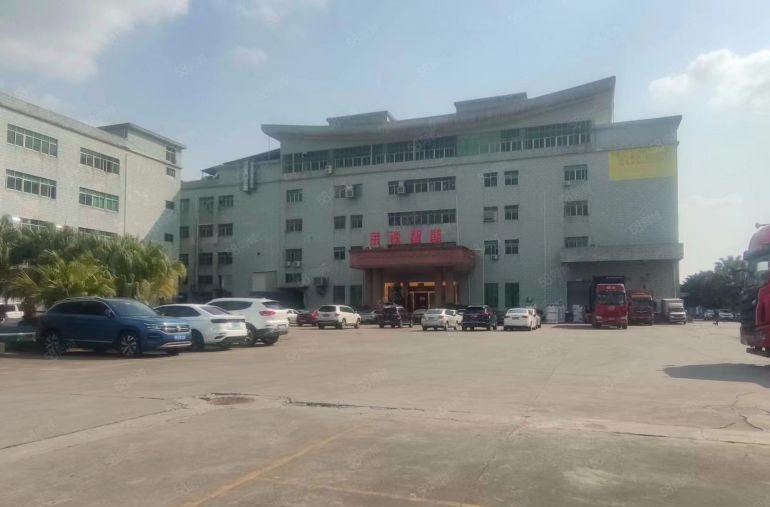 万江新出大型工业园分组厂房一楼，厂房方正，工业用地，交通便利