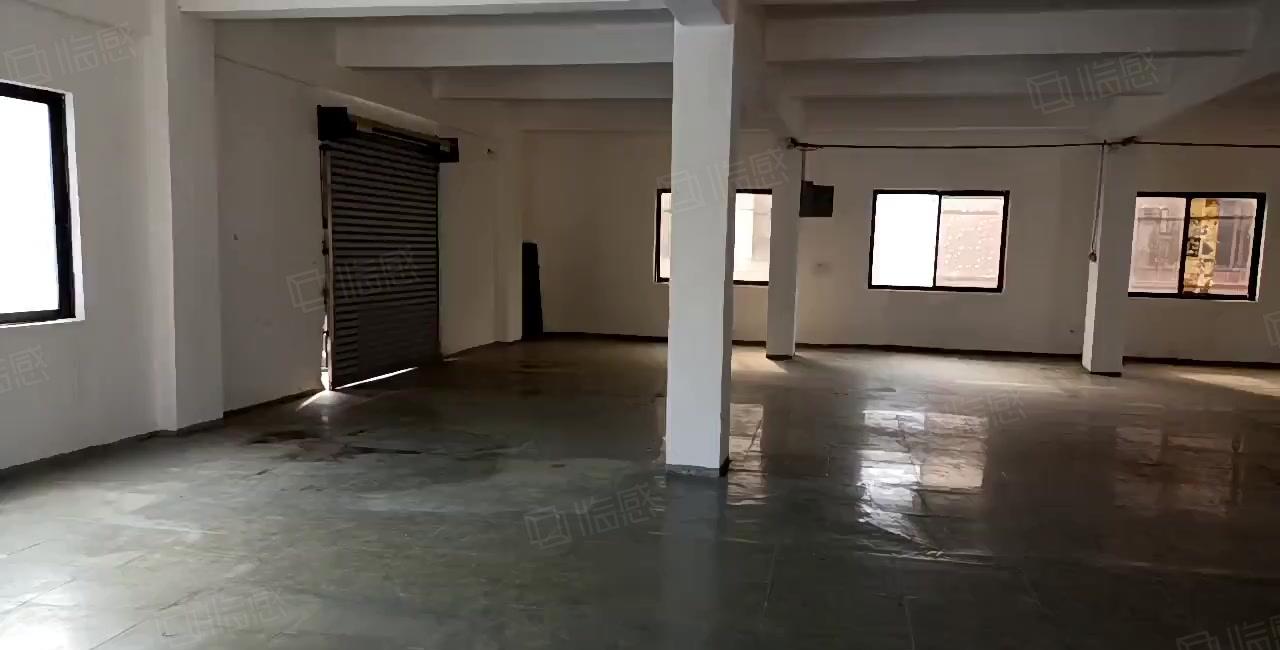 黄江标准厂房出租楼上400平方，工业用地不限行业，交通便利