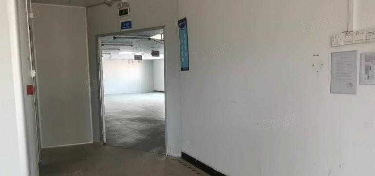 精装修工业无尘车间3层可分租