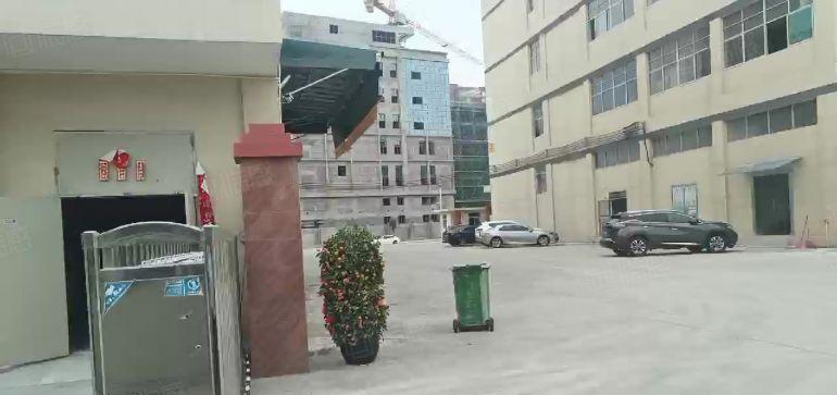 横沥镇标准一楼现成行车注塑环评地坪漆办公室水电齐全好招工