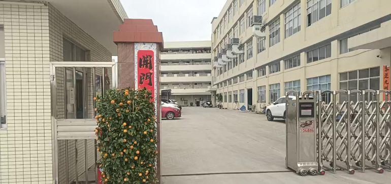 本地房东水电齐全精装修650平方可以进大车利用率很高