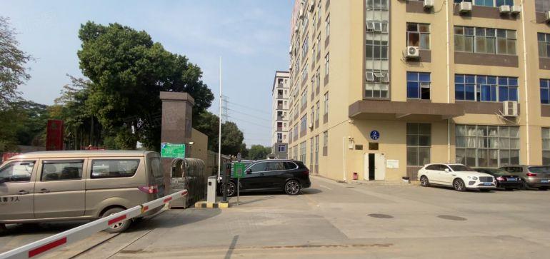 谢岗原房东10元500平起分18000平无公摊厂房仓库出租