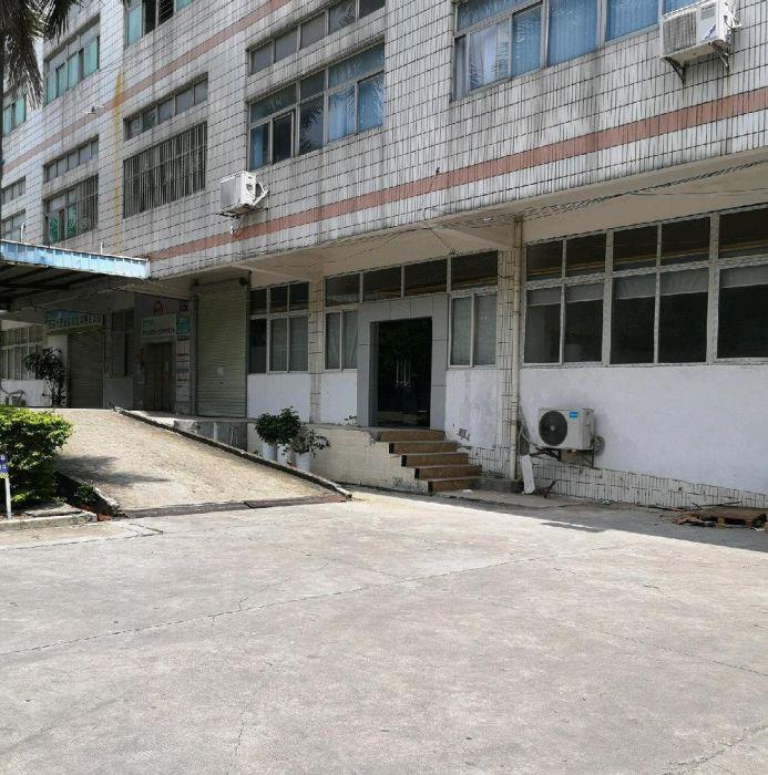 一楼带装修厂房出租，水电齐全