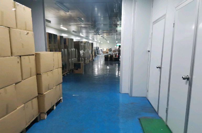 工业区自建厂房，有电梯，有宿舍配套