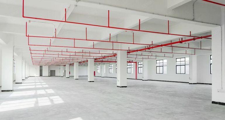 水口全新厂房一楼2400平方招租，租金16元 可分租