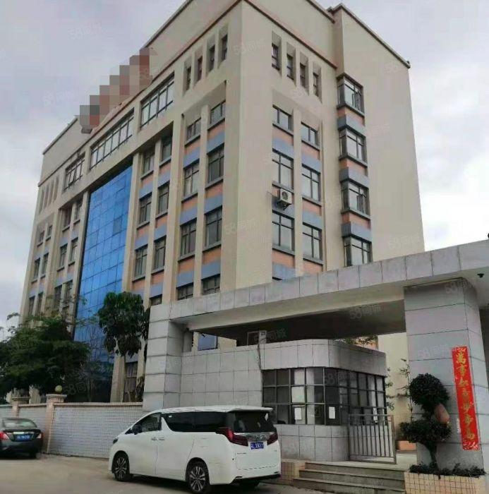 7元厂房出租，在三栋的核心位置，在国道边上，交通非常方便！