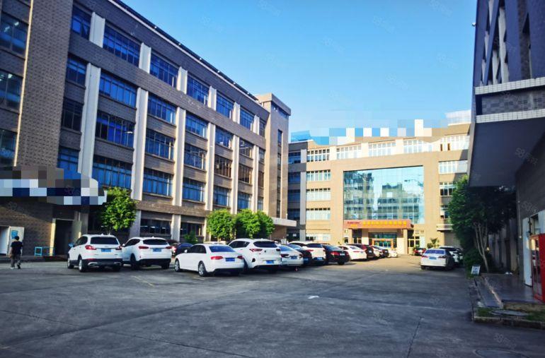 三栋新出标准厂房3600带精装修10元