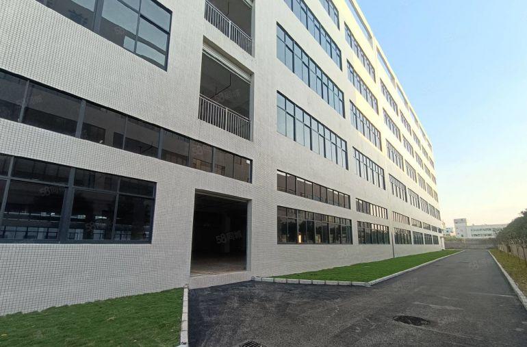 平潭怡发工业区全新红本厂房2200平方 12元出租