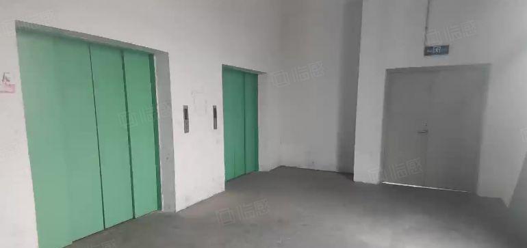 平潭怡发工业区厂房出租一楼1260平楼上单层2560租金7元