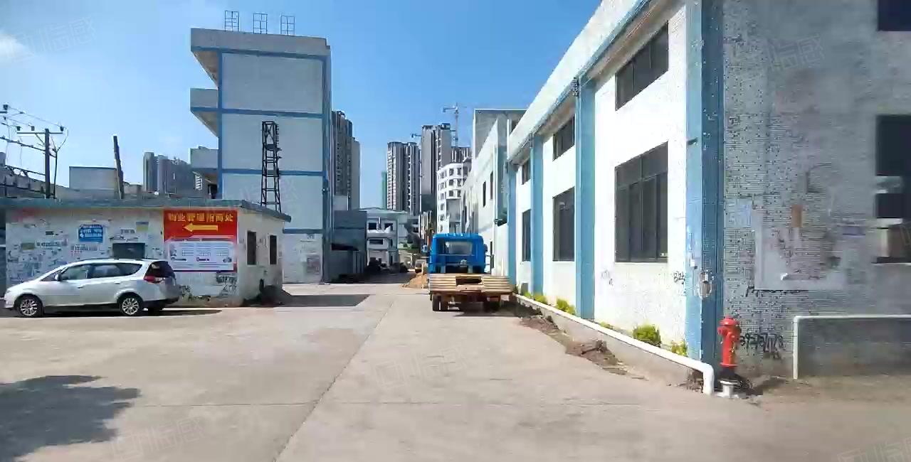 新圩镇塘吓工业区独院5000平方厂房出租，证件齐全，可办环评