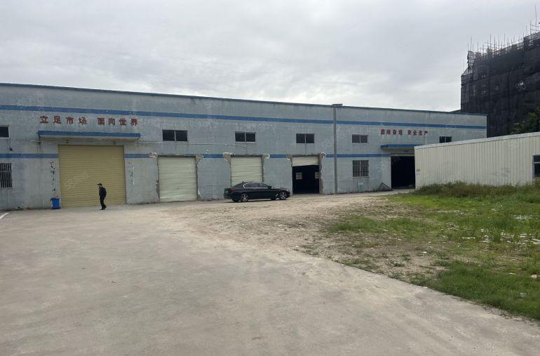 惠阳镇隆高速出口旁边独门独院钢构厂房低价出租大小分租