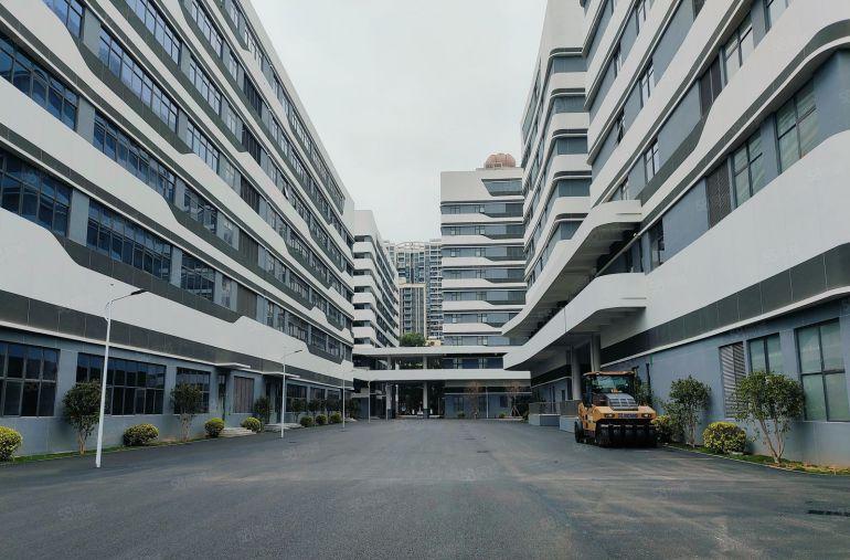 大亚湾西区国企自建全新厂房出租，每年免租两个月，实际面积含税