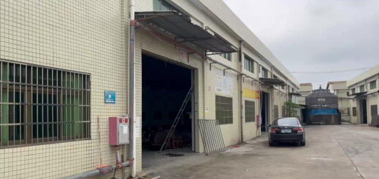 （原房东）园洲11块每平砖墙到顶单一层
