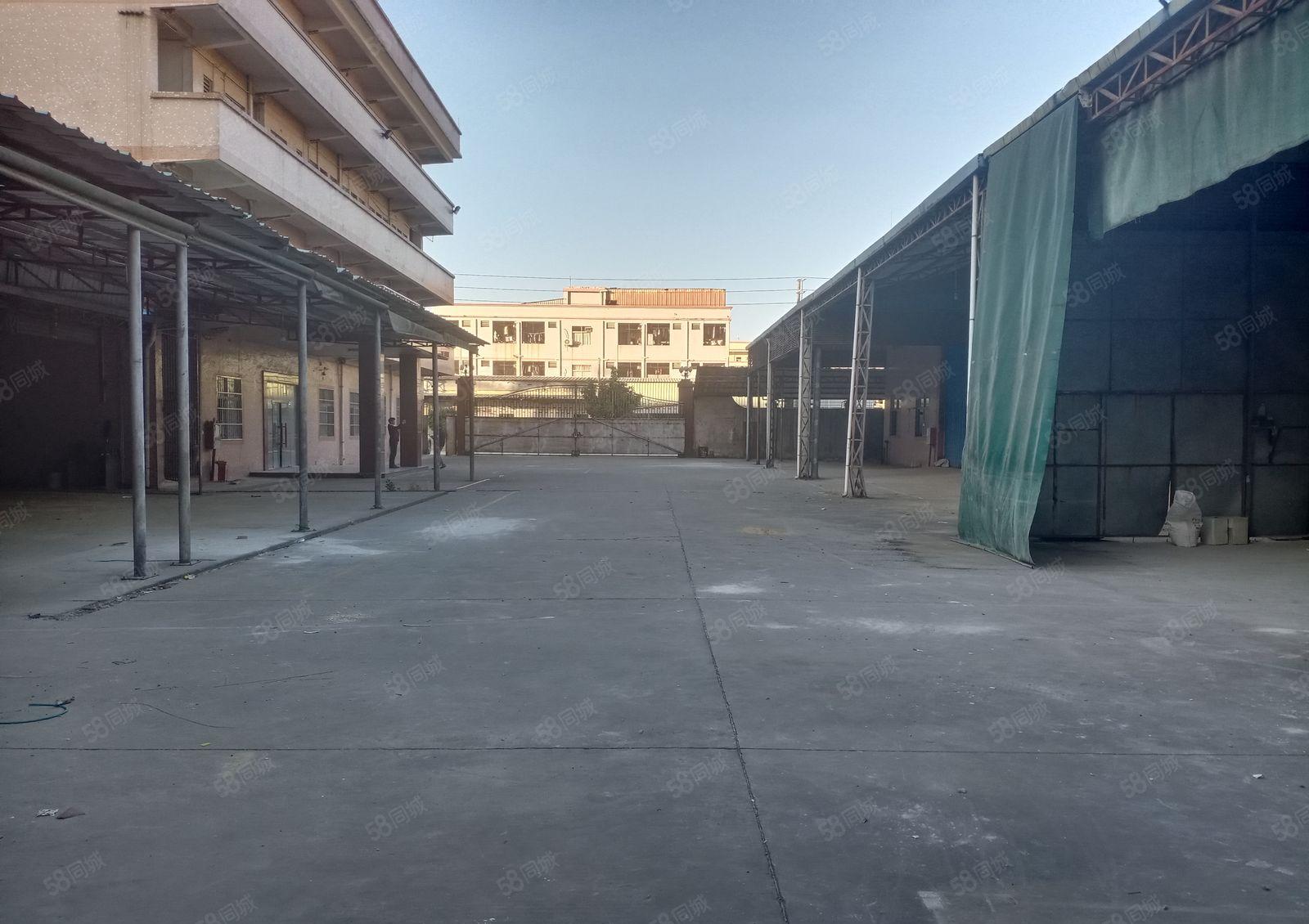 原房东钢构厂房面积5800平方，办公室精装修，宿舍配套齐全