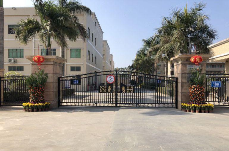 长宁双龙大道附近花园厂房，消防配套设施齐全，带货梯，交通便利
