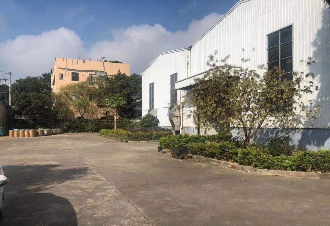 园洲镇工业区红本厂房出租3000平方，水电齐全，可做喷油喷漆