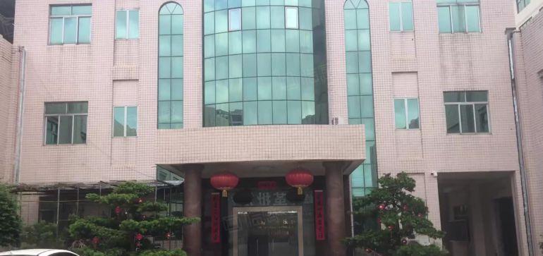 吉隆人民路279号，独院花园式厂房出租