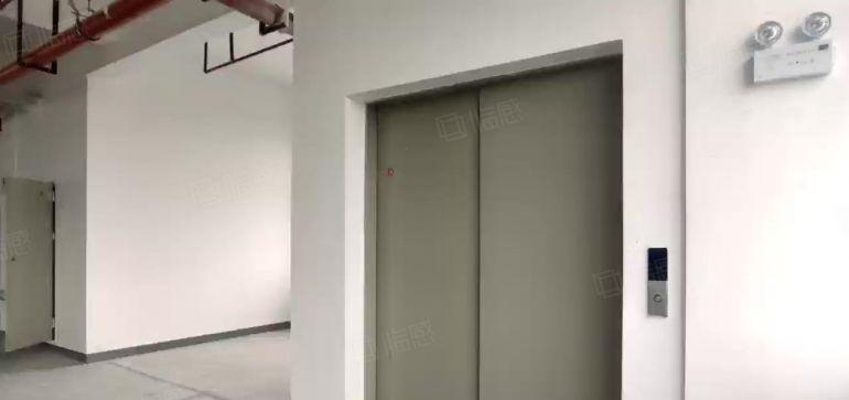 中韩产业区红本厂房出租，可大小分租。