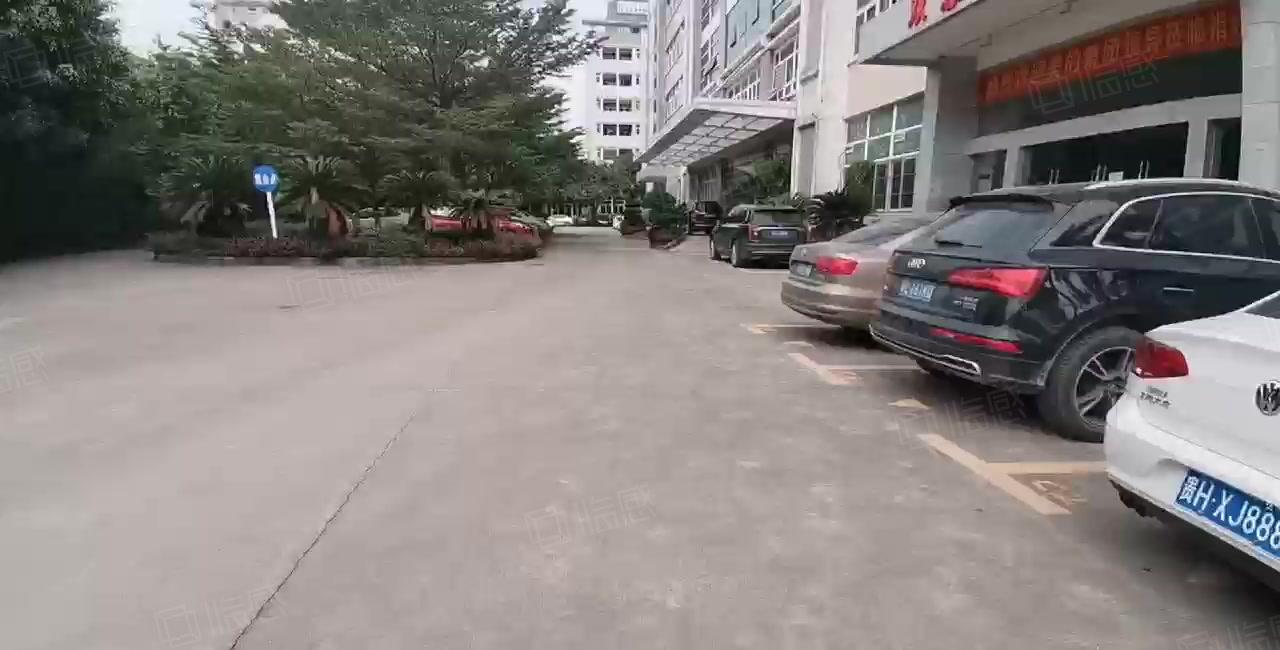 全新精装修环氧自流平地坪漆风淋无尘车间原房东低价出租14元
