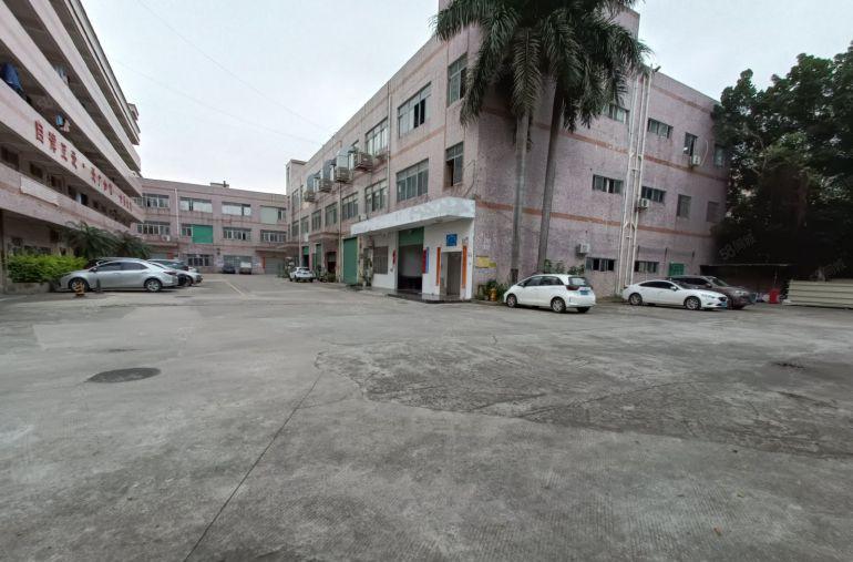 仲恺沥林镇500平原房东低价出租2. 匹配3吨的货梯