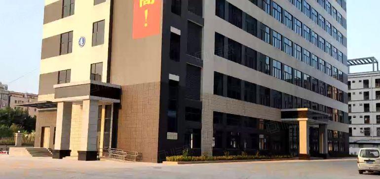 仲恺全新厂房单层面积1600两边三吨货梯一吨客梯 可对半分租