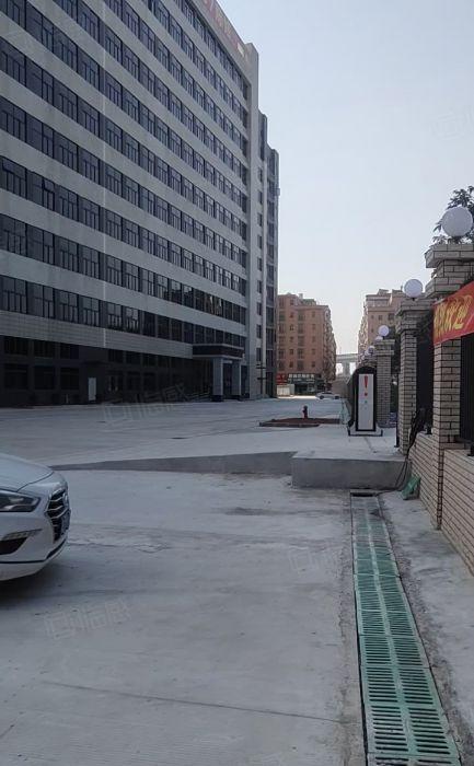 仲恺沥林2000平红本独院厂房仓库带车位出租可分租