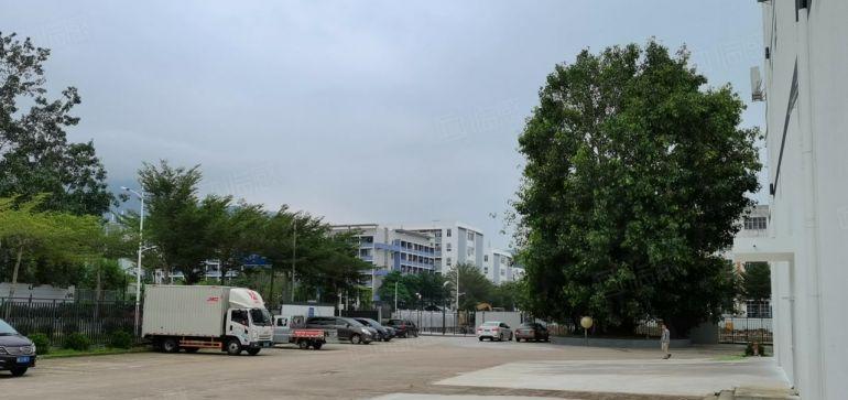 高7米大鹏新区布新路工业大道红本重工业2300平门前空地超大