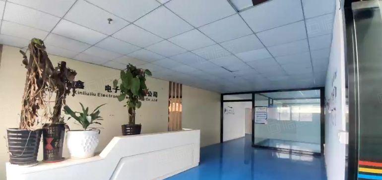 三楼2000平14块精装修 长安街口低价厂房出租