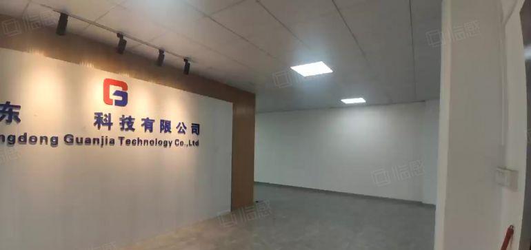 三楼1800平报价15块 乌沙精装修低价厂房出租