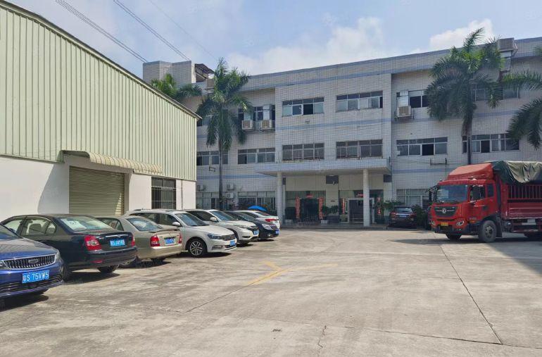 乌沙振安中路附近新出豪华装修1楼低价厂房出租1000平