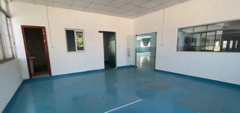 塘厦石潭埔独院新出标准2楼2200平方，现成精装修，水电齐全