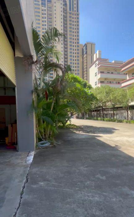 寮步镇原房东花园式独院厂房出租，价格便宜，水电过户空地超大