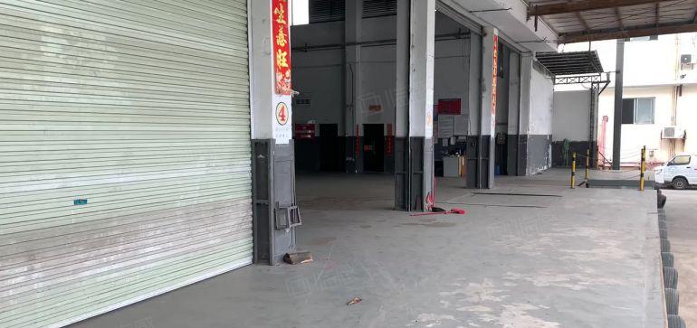 凤岗标准物流仓10200平低价出租，可分租