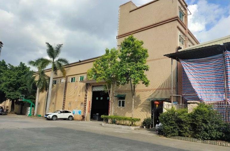 大朗独院单一层厂房出租2000平方，滴水9米，水电齐全，空地