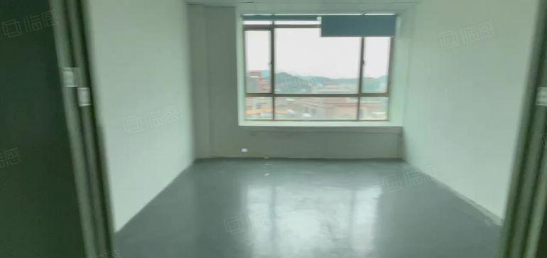 大岭山杨屋新空出整层720方厂房低价工业厂房出租