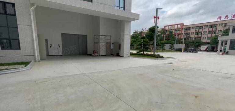 中堂电商仓库2000平全新厂房实际面积出租，交通方便。