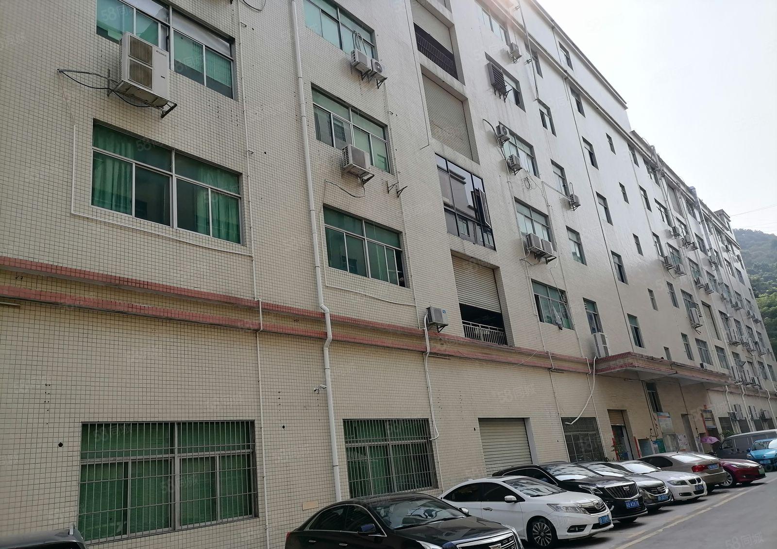 西乡前进二路边独门独院原房东6楼整层1050平厂房出租