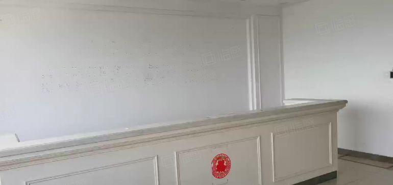 西乡2700平方大型工业园带装修厂房出租