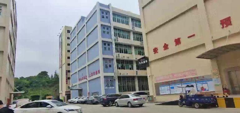 宝安松岗地铁口原房东红本厂房精装修3000平生产电商办公研发