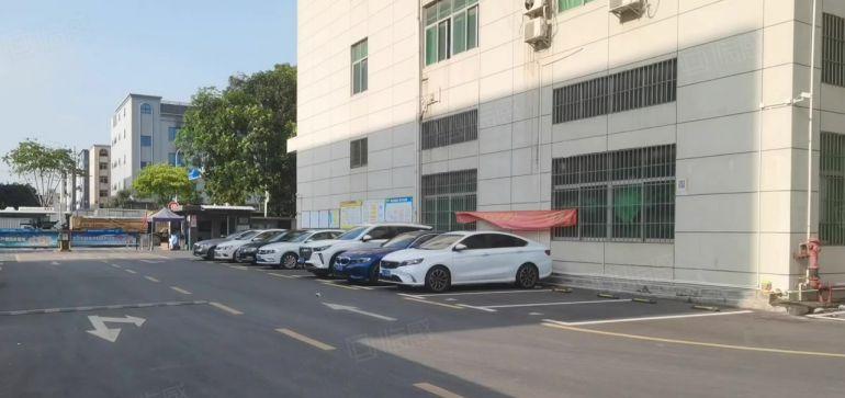 福永地铁站工业园区精装修400平厂房出租电商仓库小面积原房东